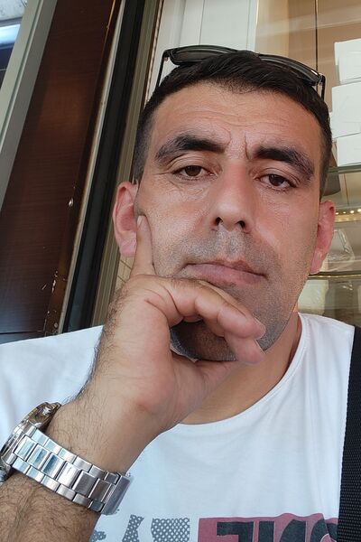  ,   Ruuslan, 37 ,   ,   