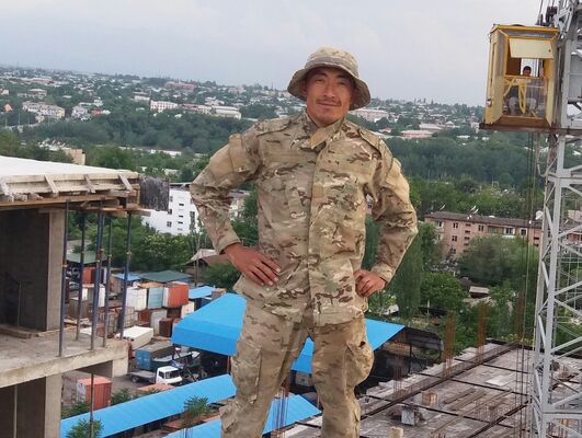  ,   Azimbek, 43 ,   