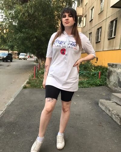  ,   Maria, 27 ,   ,   