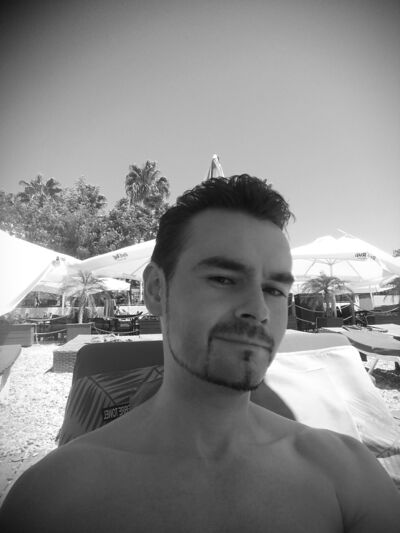  Athienou,   Serge, 32 ,   ,   