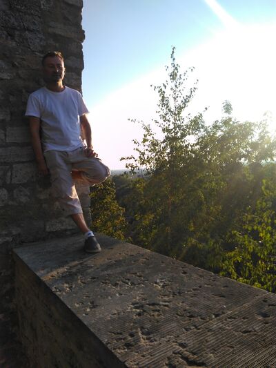  ,   Vlad, 46 ,   ,   , c 