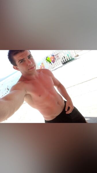 ,   Dmitrii, 25 ,   ,   , c , 