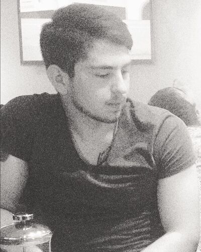  ,   Edmond, 28 ,   ,   , c 