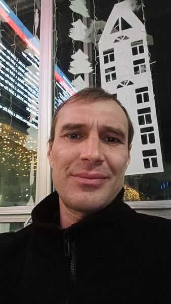  ,   Victor, 35 ,   ,   