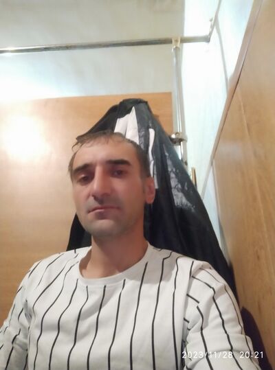  ,   Alik, 31 ,   ,   