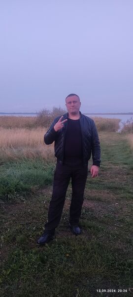  ,   Pavel, 41 ,   ,   