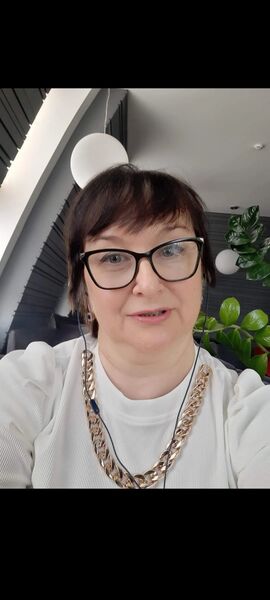  ,   Marina, 61 ,     , c 