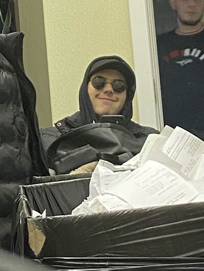  --,   Pavel, 22 ,   ,   , c 