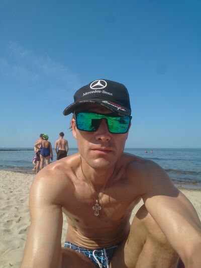  ,   Alexander, 44 ,   ,   