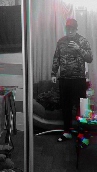  ,   Danik, 24 ,   ,   