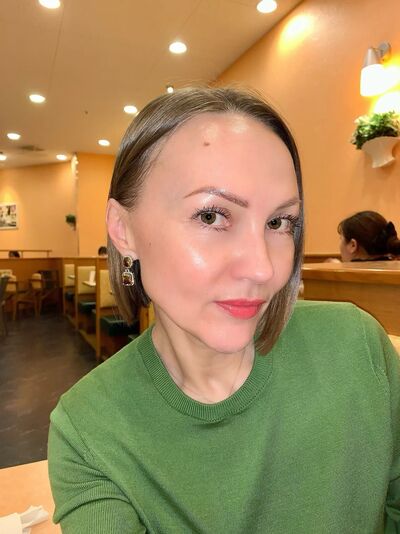  ,   Natalia, 49 ,   c 