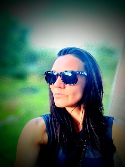  ,   Viktoriya, 42 ,   ,   