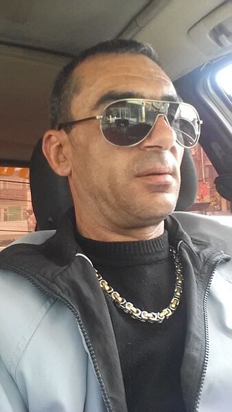  ,   Armen, 47 ,   ,   , c , 