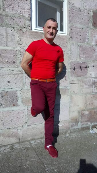  ,   Frunzik, 35 ,   ,   