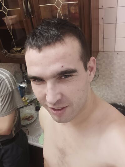  ,   Alexander, 29 ,   ,   