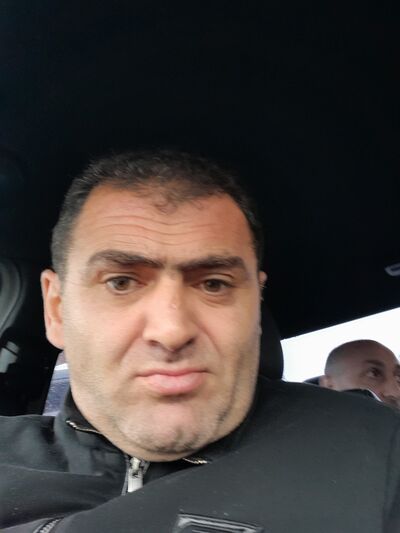  ,   Garik, 43 ,   ,   