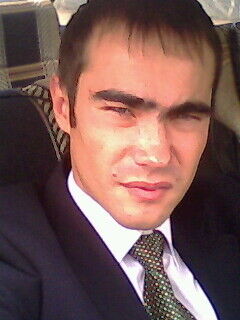  ,   Alik, 44 ,   