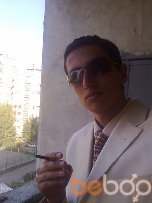  3153392  95812782Aram, 32 ,    