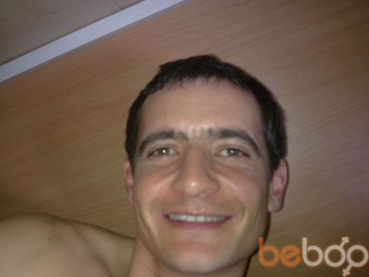  ,   Maks, 48 ,  