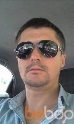  ,   Rafa, 52 ,   