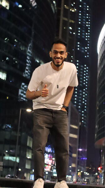   ,   Michael, 27 ,   ,   