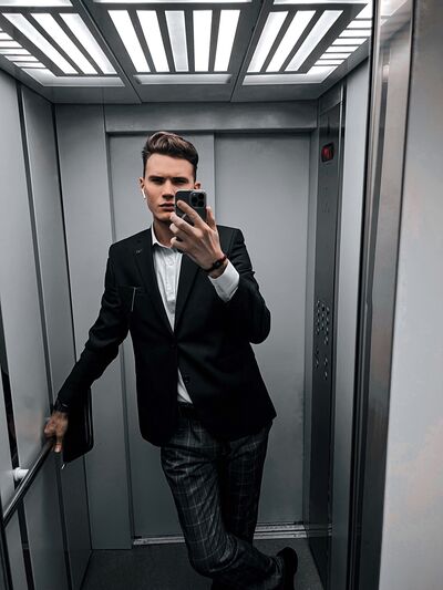 ,   Neal, 27 ,   ,   , c 