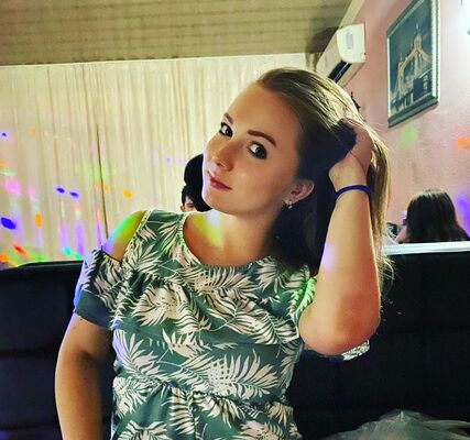  ,   Nikol nnn, 30 ,  