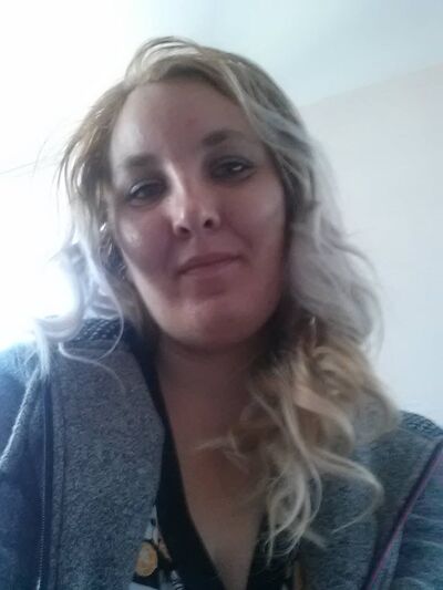  ,   Inna, 39 ,   