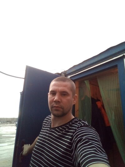  ,   RUSLAN, 38 ,  