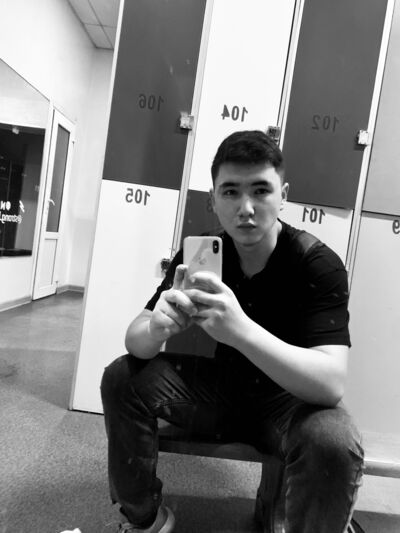  ,   Stan, 24 ,   ,   