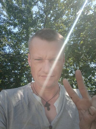  ,   Igor Korvin, 37 ,   ,   