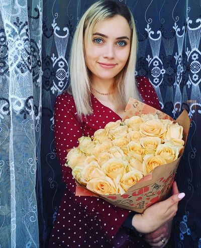 Знакомства Ливны, фото девушки Олеся, 22 года, познакомится для флирта, любви и романтики