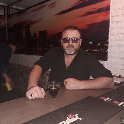  ,   Vlad, 41 ,   ,   