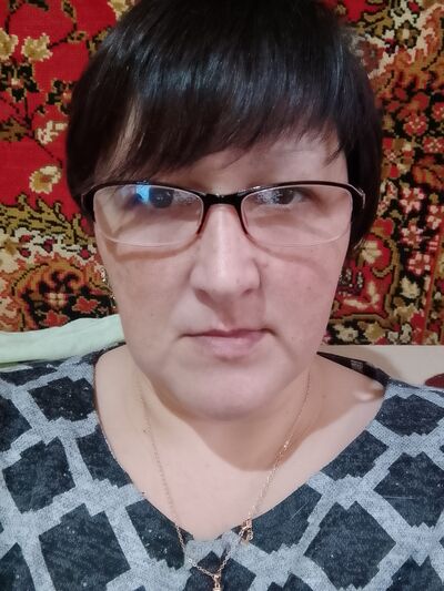  ,   Nadegda, 42 ,   ,   