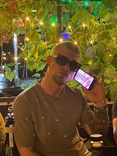  ,   Vlad, 30 ,   ,   
