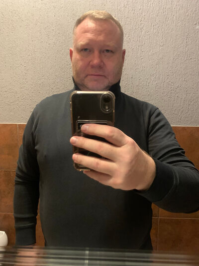  ,   AlekS, 49 ,  