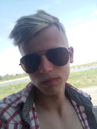  ,   Alex, 24 ,   ,   , c 