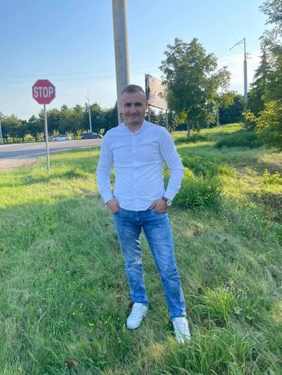  ,   Vasile, 35 ,   ,   