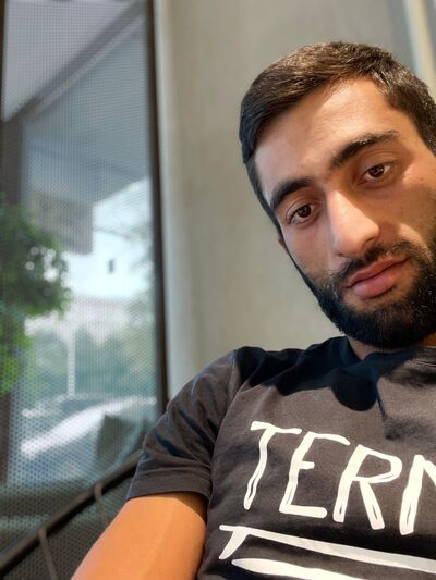  ,   Artur, 29 ,   ,   