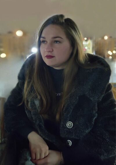  ,   Alexandra, 25 ,   c 