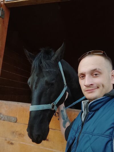  ,   Slava, 36 ,   ,   