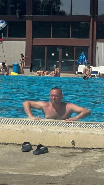  -,   Zoran, 47 ,   ,   