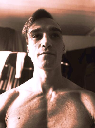  ,   Pavel, 31 ,   ,   , 