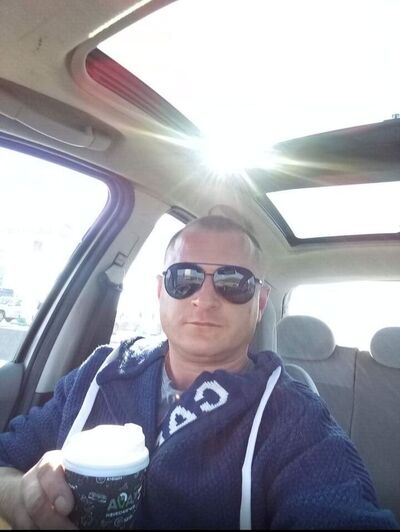 ,   Den, 42 ,   ,   