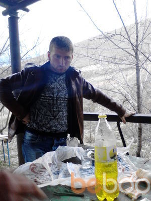  ,   Azat, 42 ,  
