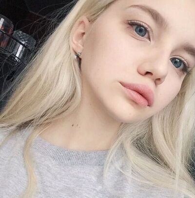  ,   Emilia, 22 ,   ,   , c 