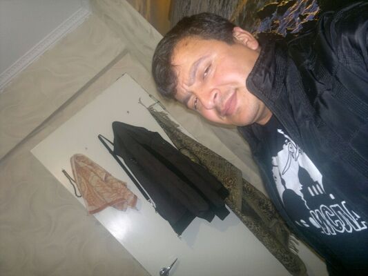  ,   Farkhod, 32 ,   ,   