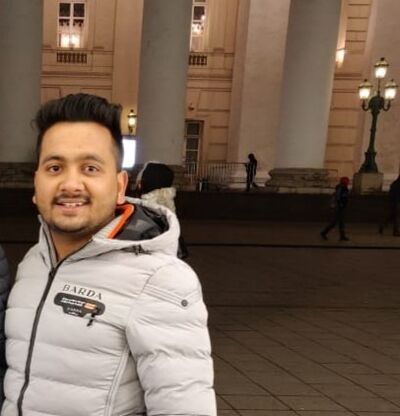   ,   Alex, 35 ,   ,   , c , 