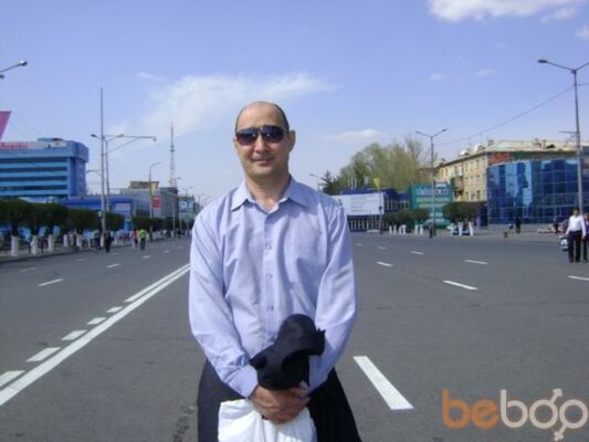  ,   Artur, 56 ,     , c 