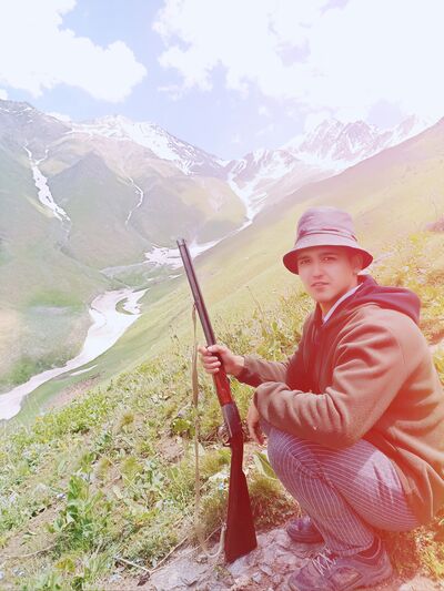 ,   Ibragim, 25 ,   ,   